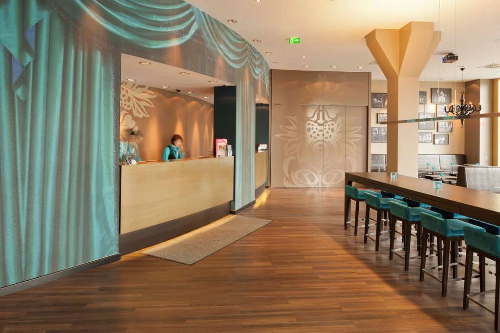 Hotel One Ku'damm 3*